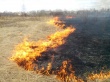 Главное управление МЧС России по Ярославской области  НАПОМИНАЕТ:  выжигание сухой травы может привести к необратимым последствиям!
