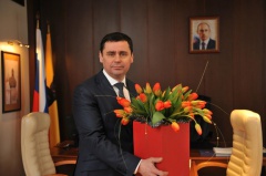 Поздравление губернатора Дмитрия Миронова с Международным женским днем