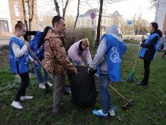 С 5 декабря 2017 года в России отмечается День добровольца. 
