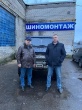 Директор машиностроительного завода «Агат» Игорь Городков передал военнослужащим автомобиль повышенной проходимости УАЗ-469.