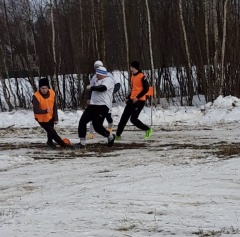 Ветераны  ФК Динамо Ярославль сыграли в футбол с ребятам из Гаврилов-Ямского района.